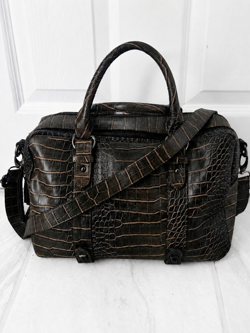 Bueno Brown Croc Embossed Satchel Crossbody Shoulder Bag Faux Leather